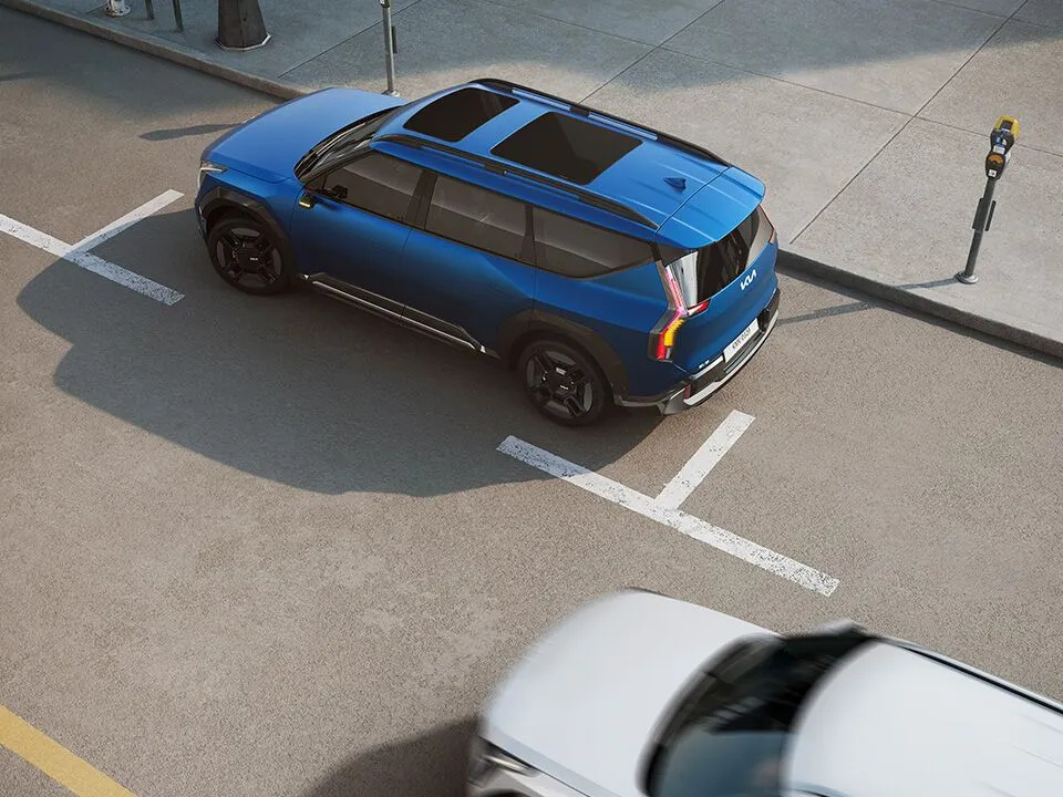 Blind-spot Collision-avoidance Assist (BCA)